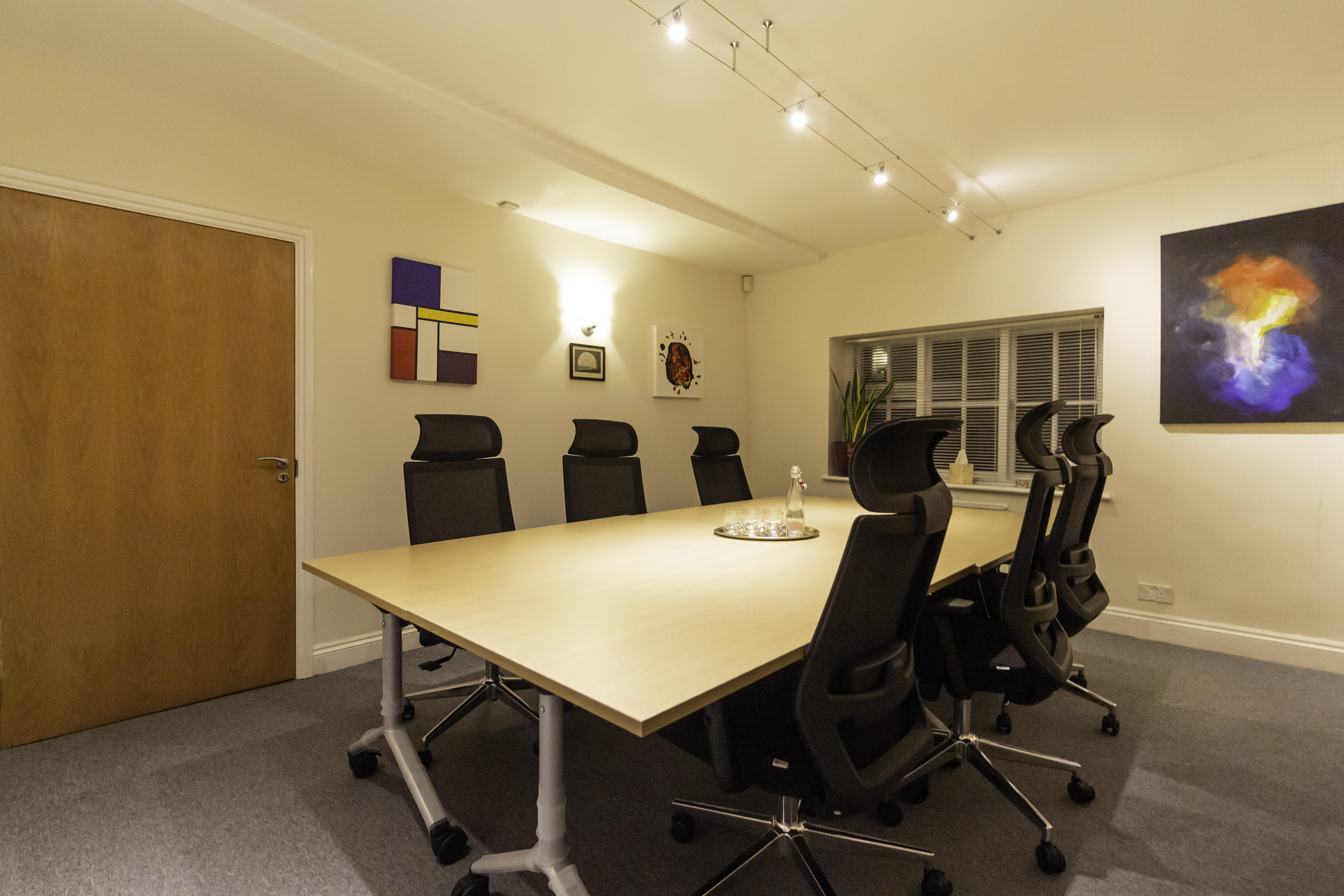 Meeting venue and flexible workspace